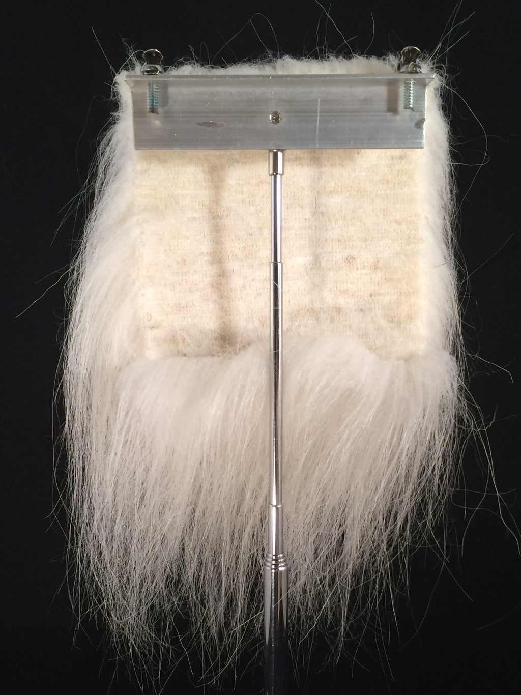 CF1457 (3-4") Natural Goat with base