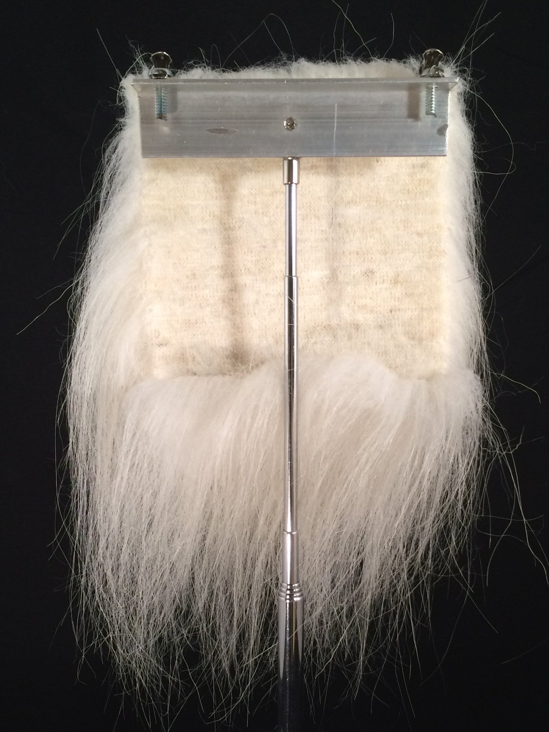 CF1457 (3-4") Natural Goat with base